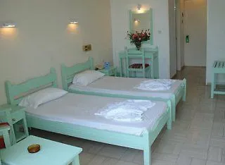 Hotel Cnic Gemini Mesongí